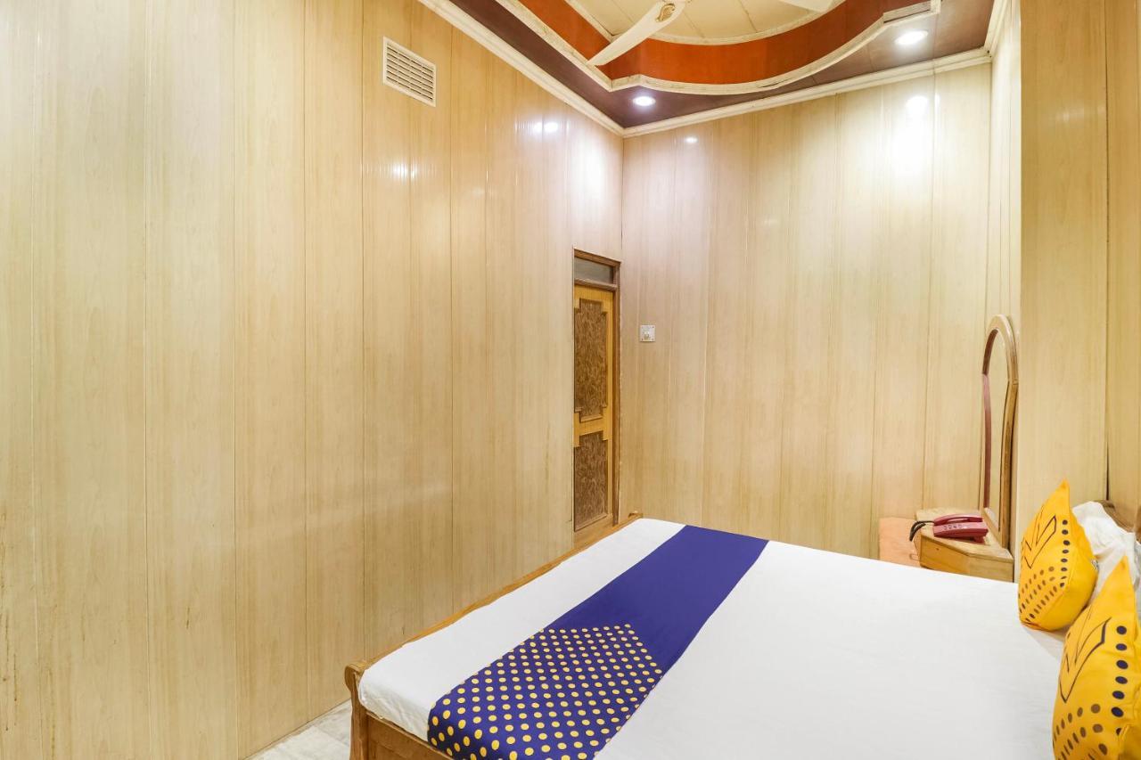 Spot On 65416 Hotel Classic Лакхнау Экстерьер фото